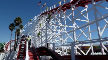 Amusement park ride